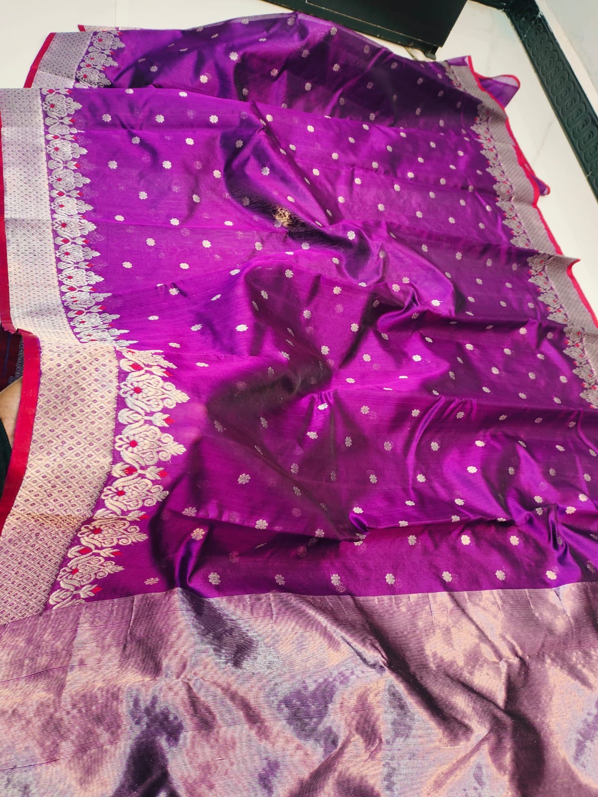 Handwoven Silver Vibrant Magenta with Silver Border and motifs Chanderi Pattu Silk Saree - Authentic Chanderi silk sarees Chanderi Saree
