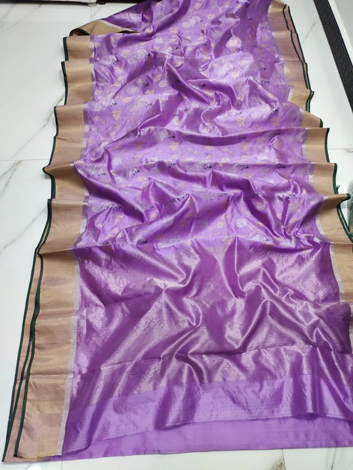 Handwoven Amethyst Haze & Antique Gold Amethyst Haze & Antique Gold Pattu Silk Saree - Authentic Chanderi Silk Saree Chanderi Saree - View 1