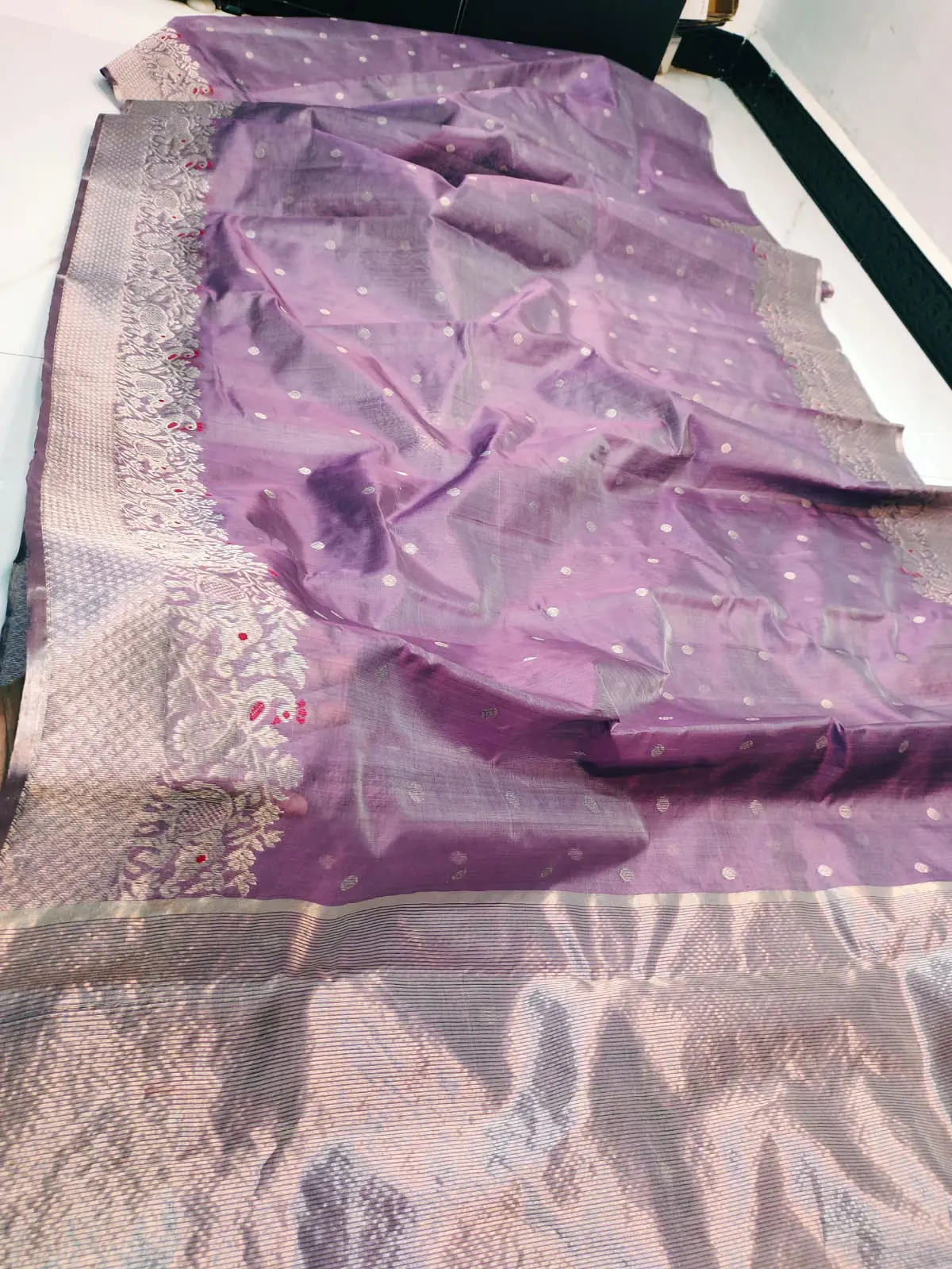 Handwoven Amethyst Haze & Lustrous Silver Zari Amethyst Haze & Lustrous Silver Zari Pattu Silk Saree - Authentic Chanderi Silk Saree Chanderi Saree