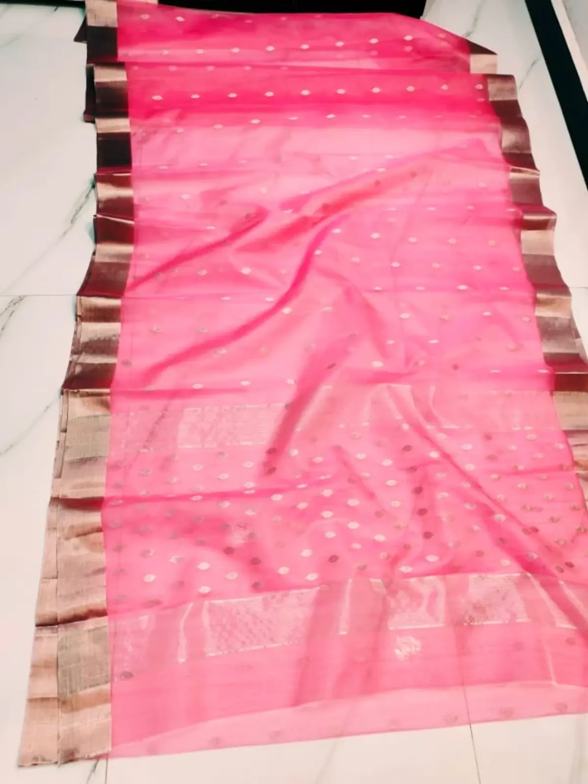 Handwoven Gilded Amber, Roseate Hues & Regal Garnet Cerise Radiance with Delicate Gold Zari Booti Kataan Silk - Authentic Chanderi Silk Saree Chanderi Saree