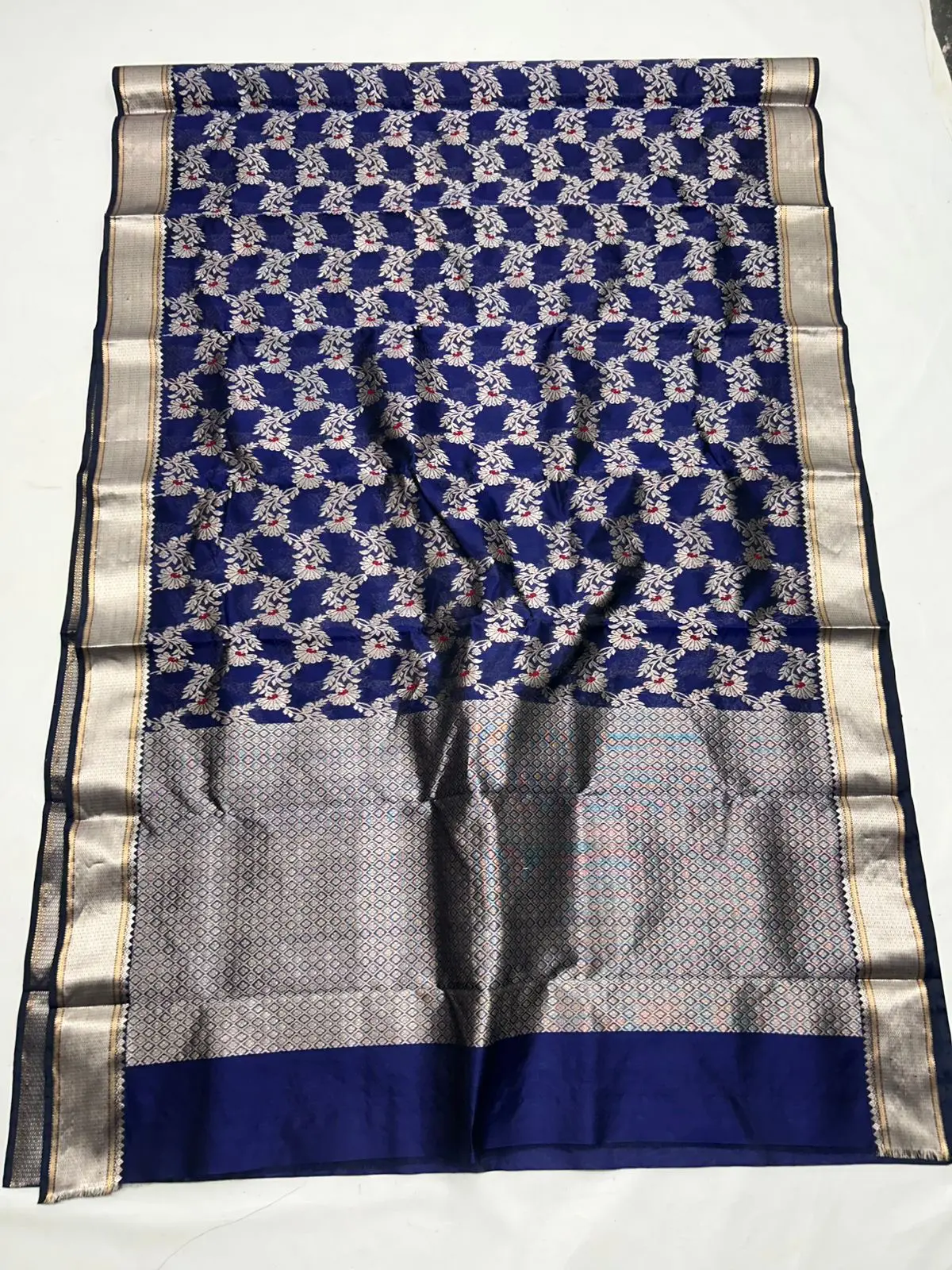 Handwoven Silver Exquisite Royal Blue Pure Pattu Silk Saree - Authentic Chanderi silk sarees Chanderi Saree - View 1
