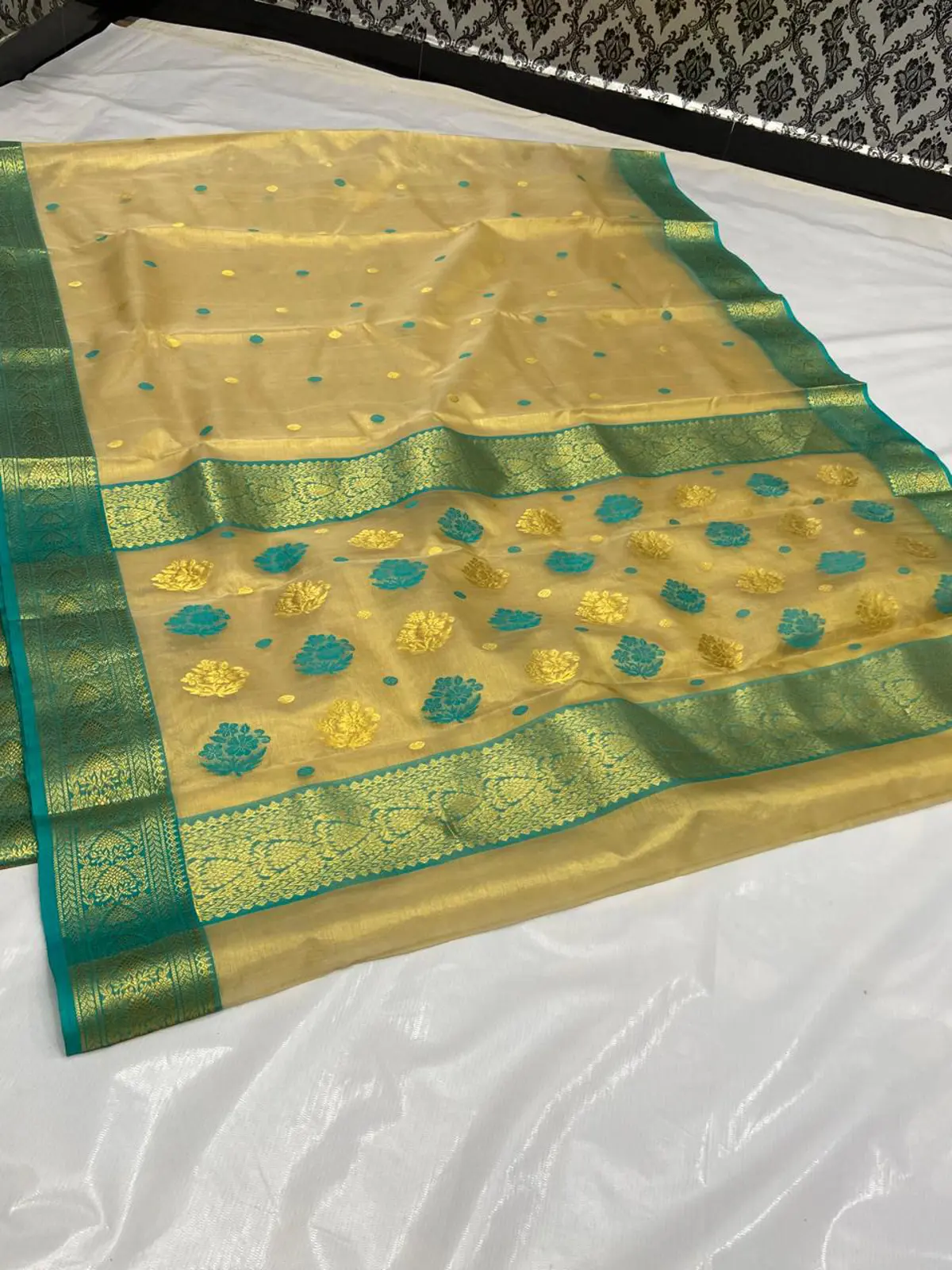 Handwoven Gilded Marigold & Verdant Emerald Gilded Marigold & Verdant Emerald Tissue Silk Saree - Authentic Tissue Chanderi Saree
