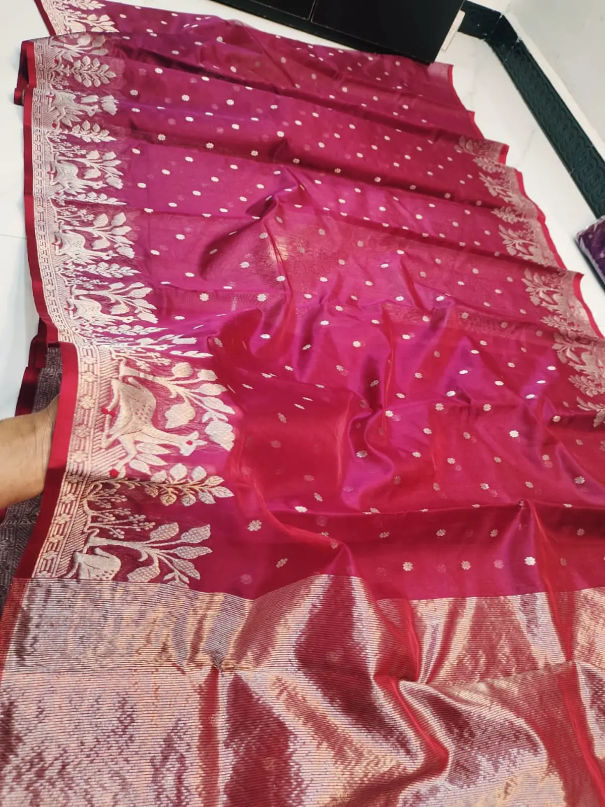 Handwoven Imperial Magenta & Silver Imperial Magenta & Silver Pattu Silk Saree - Authentic Chanderi Silk Saree Chanderi Saree