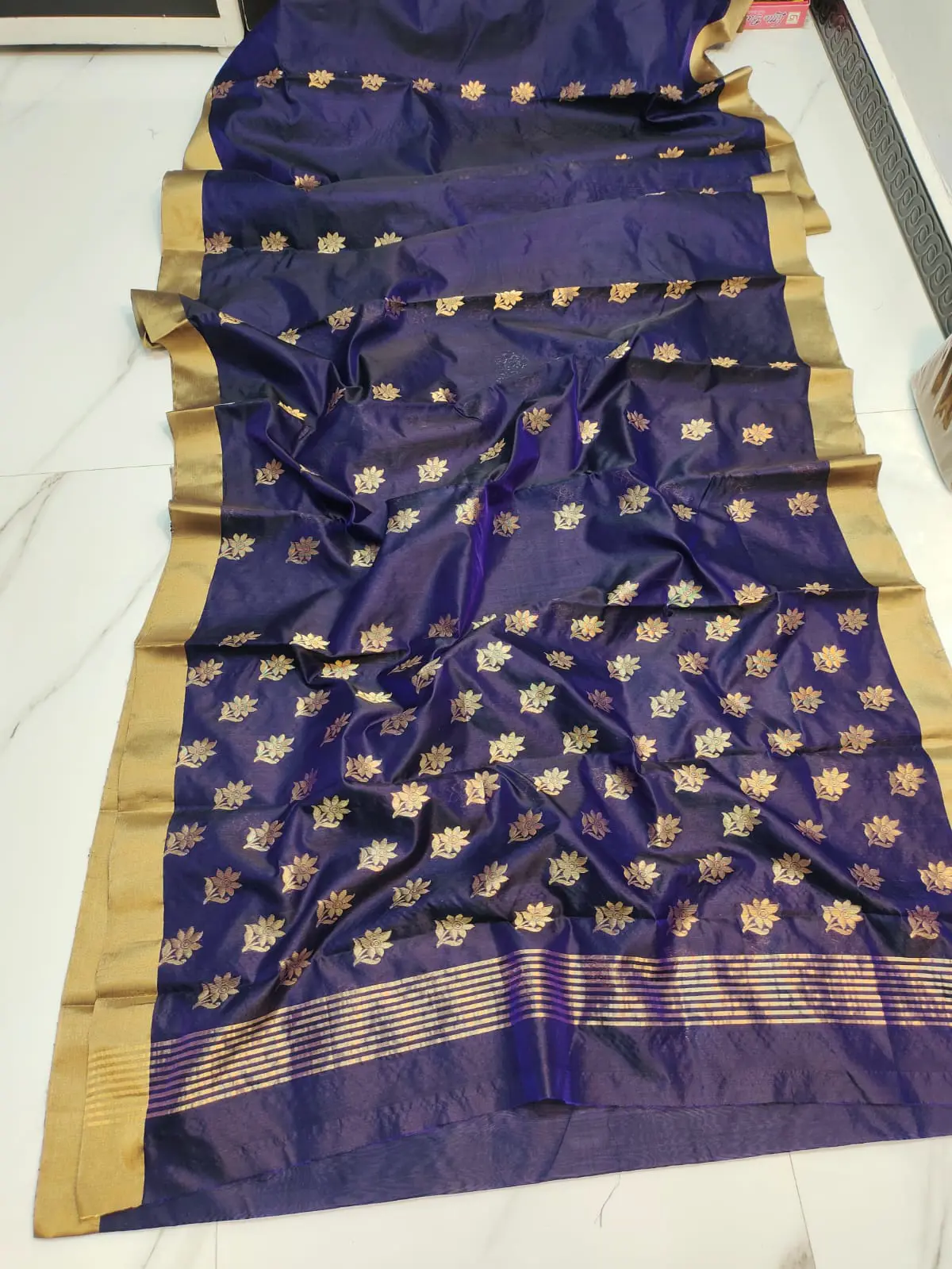 Handwoven Midnight Indigo & Gilded Gold Midnight Indigo and Gilded Gold Kataan Silk Saree - Authentic Chanderi Silk Saree Chanderi Saree - View 3