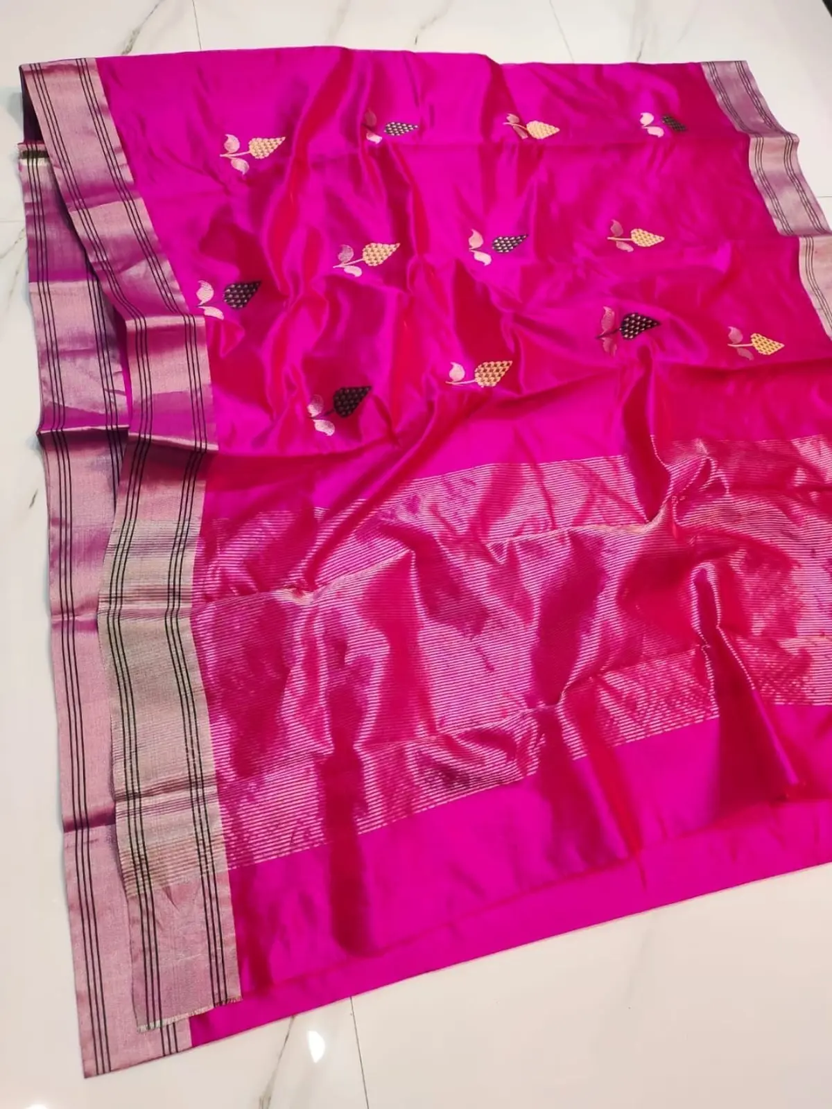 Handwoven Rani Pink Rani Pink Pattu Silk Saree - Authentic Chanderi Silk Saree Chanderi Saree