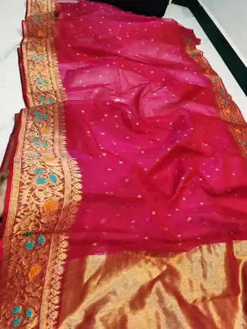 Rani Pink with Opulent Antique Gold Zari Border Kataan Silk - Handloom Chanderi Saree