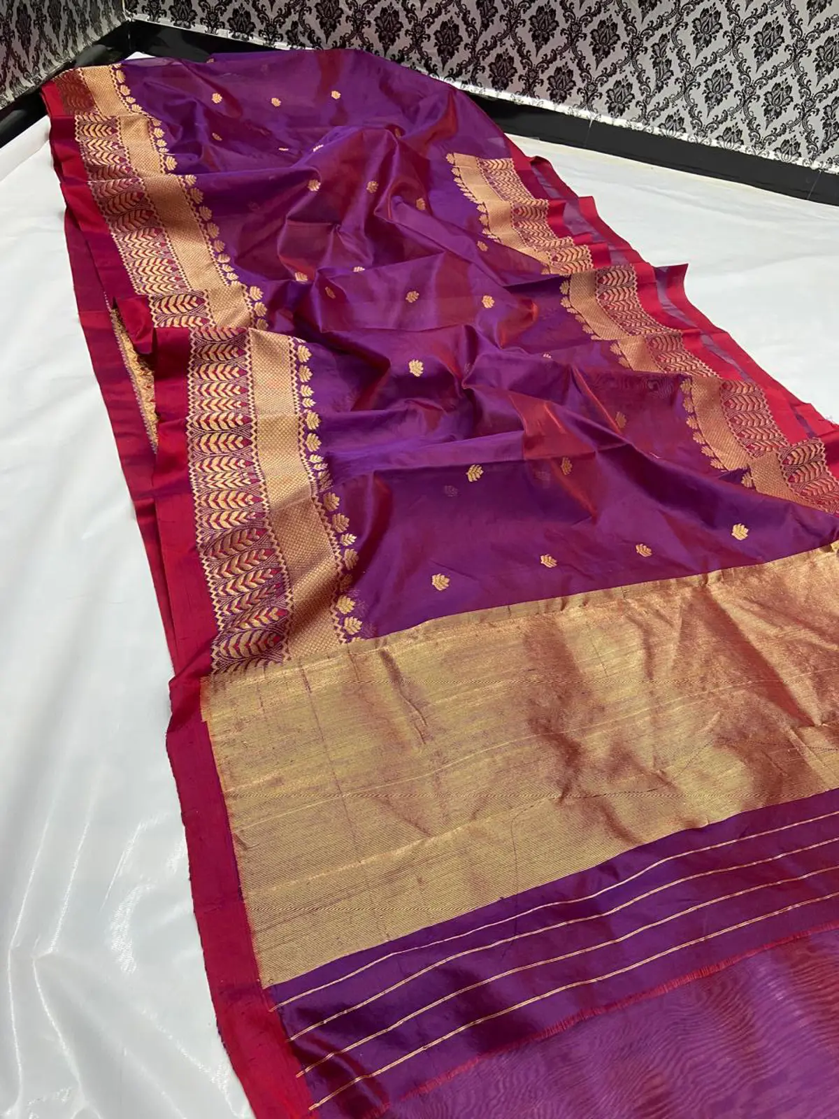 Handwoven Regal Amethyst & Crimson with Antique Gold Regal Amethyst & Crimson with Antique Gold Pattu Silk Saree - Authentic Chanderi Silk Saree Chanderi Saree - View 1