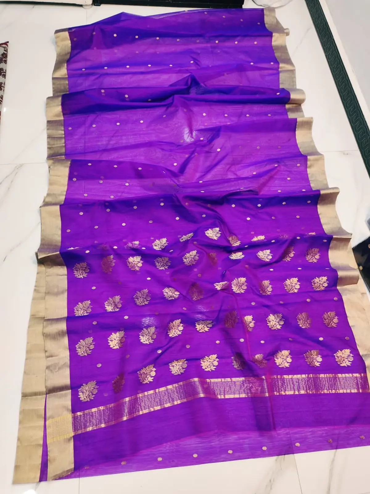 Handwoven Royal Amethyst & Antique Gold Royal Amethyst with Golden Floral Booti Chanderi Silk - Authentic Chanderi Silk Saree Chanderi Saree - View 2